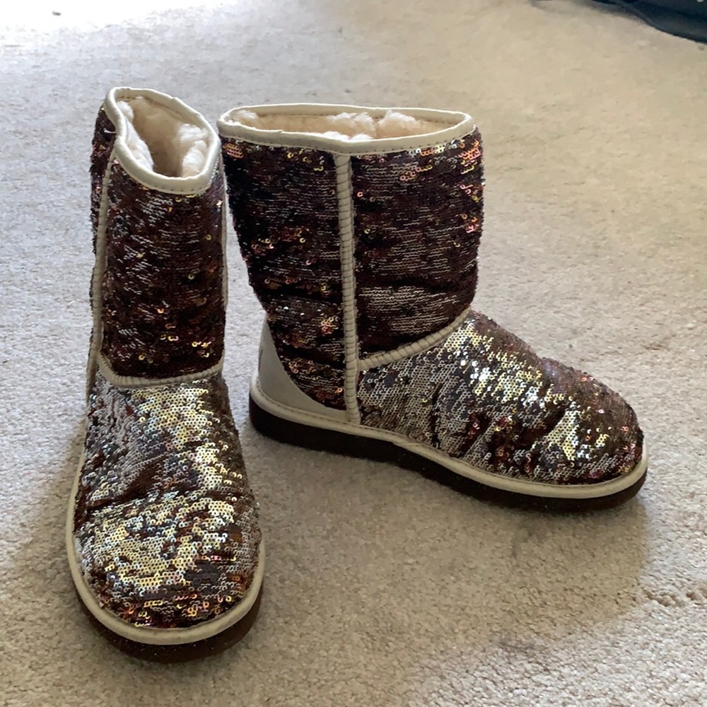 Sequin UGG